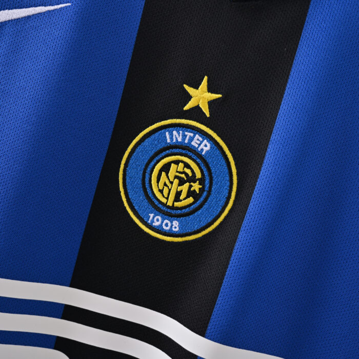 INTER Milan Retro Jersey – Home Season 04/05 - Image 2