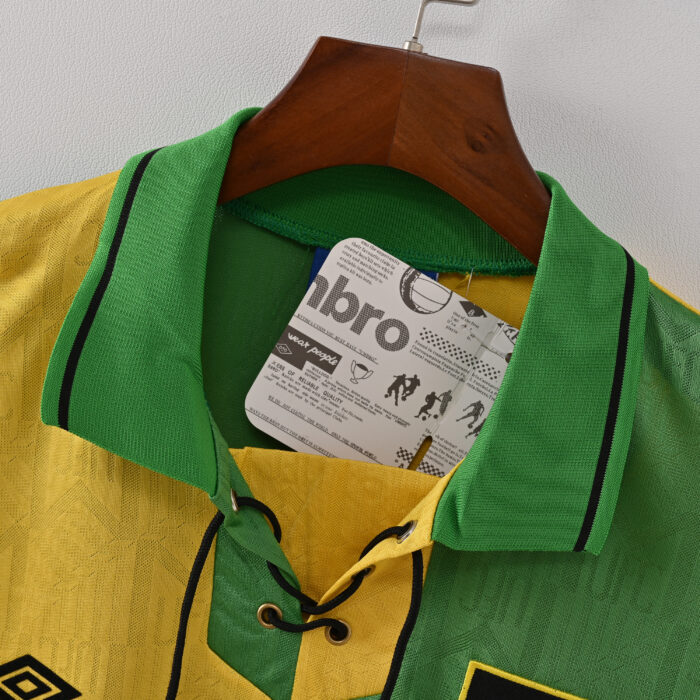 Manchester United Retro Jersey – Third Season 92/94 - Image 2
