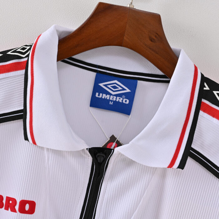 Manchester United Retro Jersey – Away Season 98/99 - Image 3