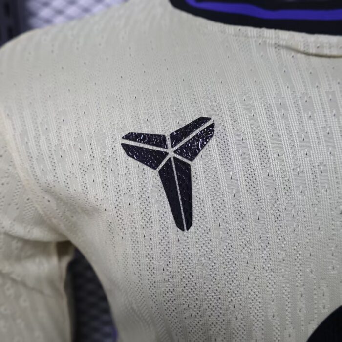 Away Long Sleeve Jersey 25/26  FC Barcelona - Player's Edition - Image 4
