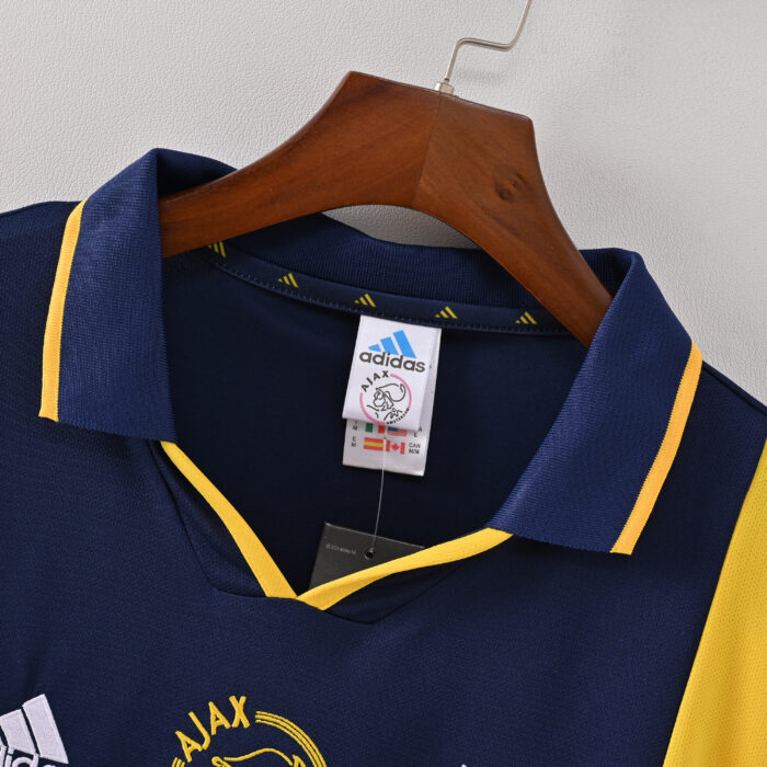 Ajax Retro Jersey – Away Season 00/01 - Image 2
