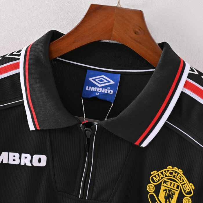 Manchester United Retro Long sleeves Jersey – Third Season 98/99 - Image 6