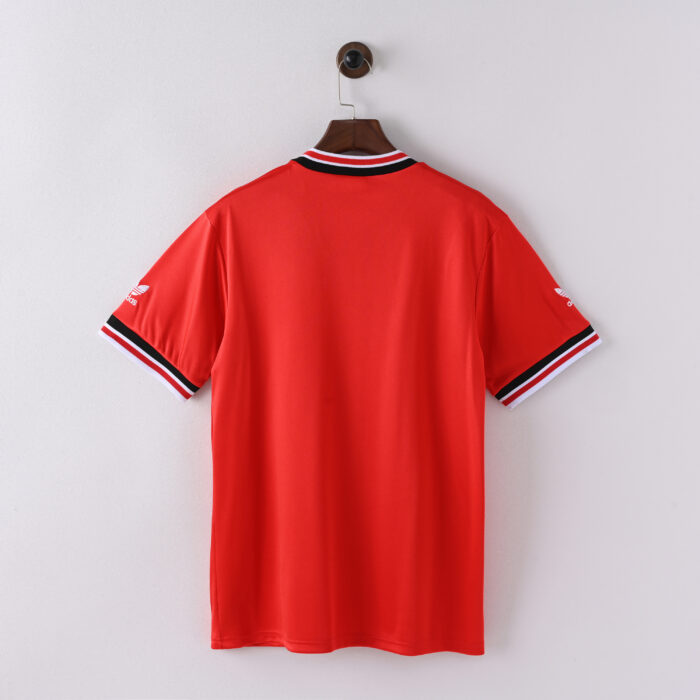 Manchester United Retro  Jersey – Home Season 1985 - Image 7