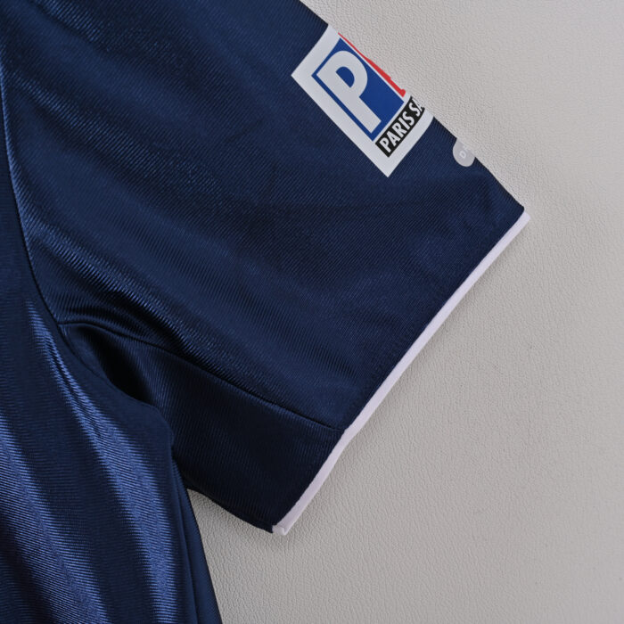 PSG Retro Jersey – Home Season 01/02 - Image 4