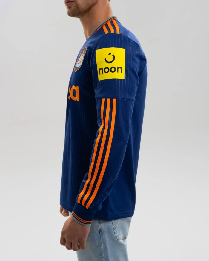 Third Long Sleeve Jersey 25/26 FC Newcastle United - Image 6