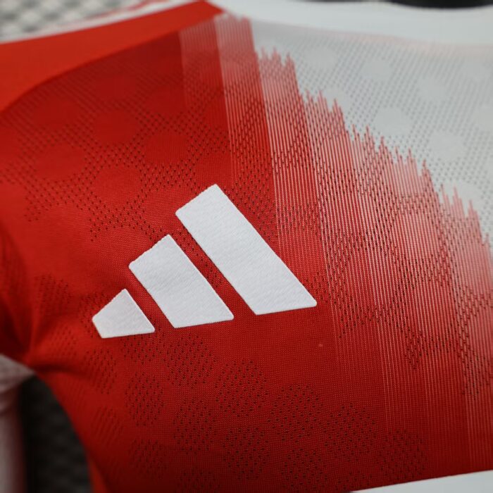 Home Long Sleeve Jersey 25/26 FC Bayern Munich- Player's Edition - Image 9
