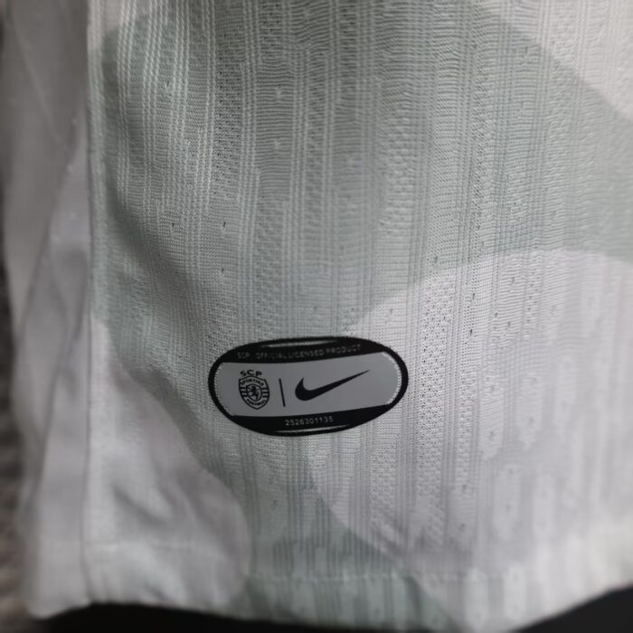 Away Jersey 25/26 FC Sporting CP- Player's Edition - Image 8