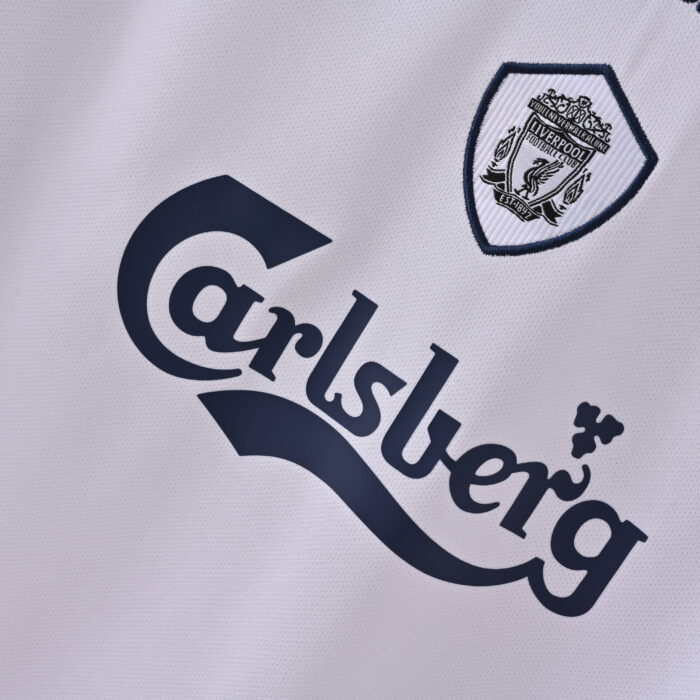 Liverpool Retro Jersey – Home Season 01/02 - Image 7