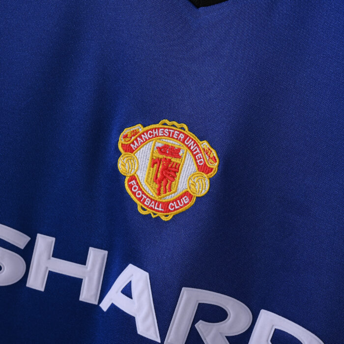 Manchester City Retro Jersey – Third Season 1984 - Image 4