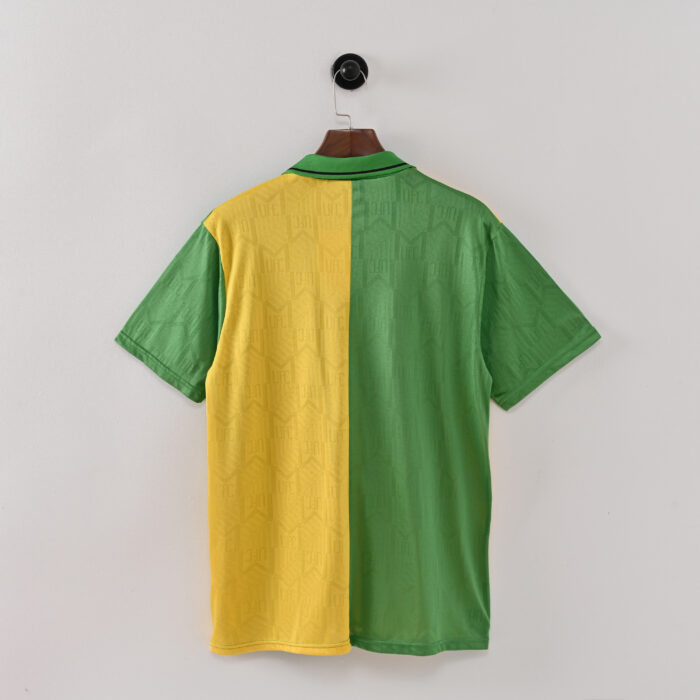 Manchester United Retro Jersey – Third Season 92/94 - Image 8