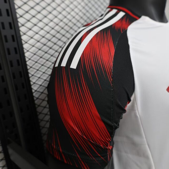 Away Jersey 25/26 FC CR Flamengo  - Player's Edition - Image 9