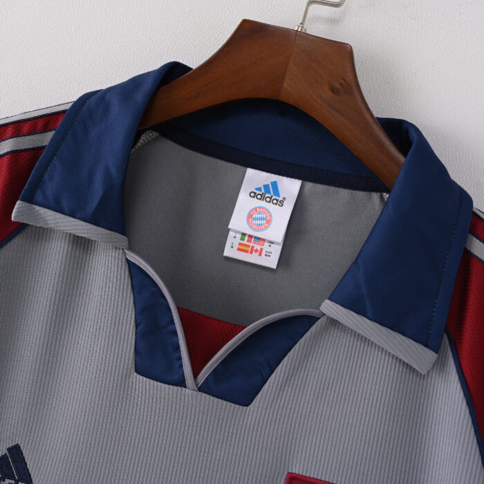 Bayern Munich Retro Jersey – Away Season 98/99 - Image 10