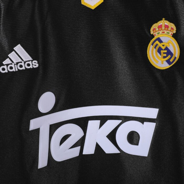 Real Madrid Long Sleeve Retro Jersey – Away  Season 99/01 - Image 8