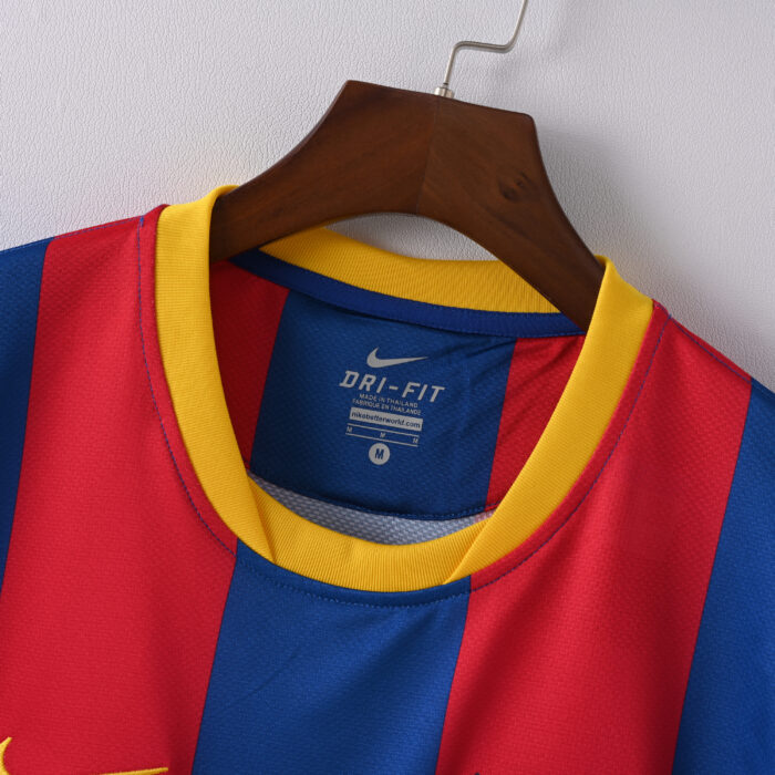 Barcelona Retro Jersey – Home Season 10/11 - Image 2