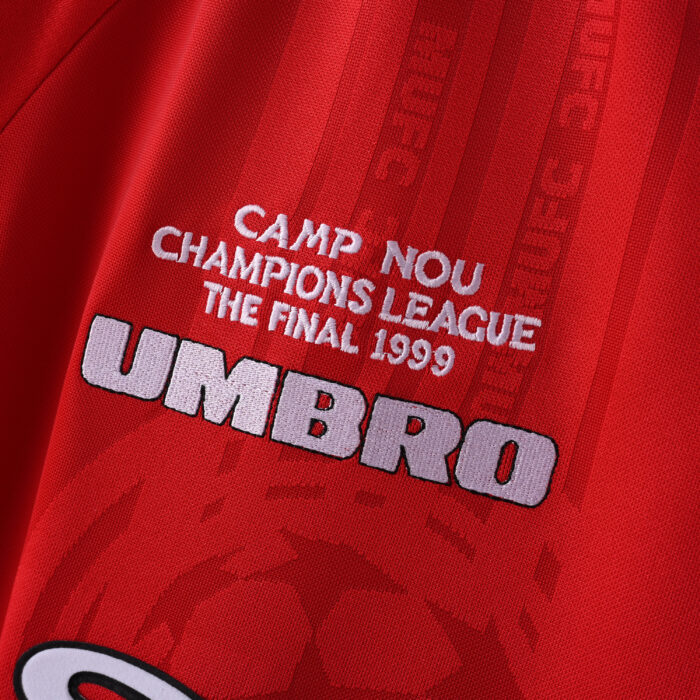 Manchester United Retro  Jersey – Home Season 98/00 - Image 4
