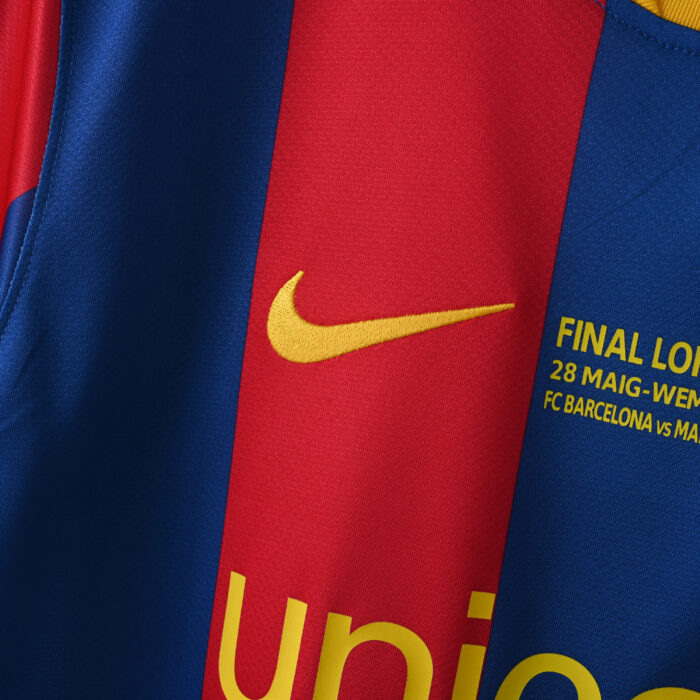 Barcelona Retro Jersey – Home Season 10/11 - Image 5
