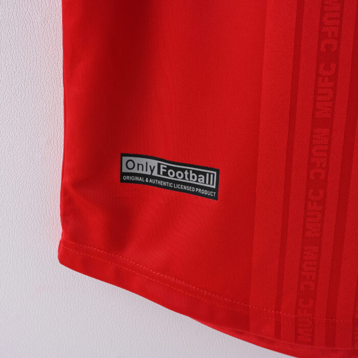 Manchester United Retro  Jersey – Home Season 98/00 - Image 6