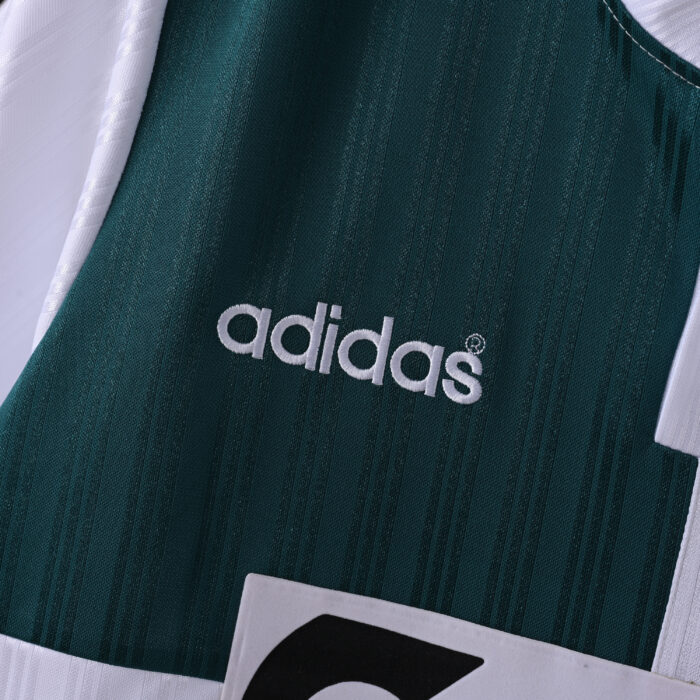 Liverpool Retro Jersey – Away Season 95/96 - Image 5